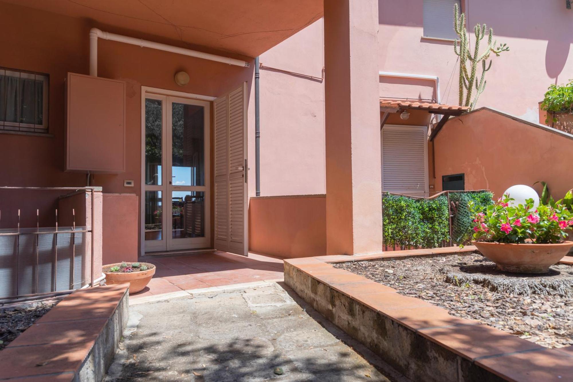 Argentario Retreat Sea View Terrace, Wifi & Private Parking Included Apartamento Porto Santo Stefano  Exterior foto